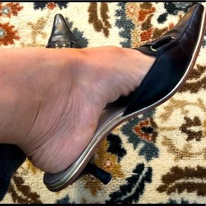 Vero Ve brand shoes, color black, Size 91/2 M